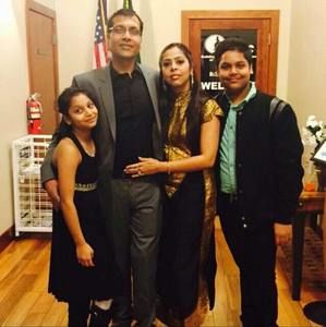 Meet your Posher, Amit